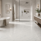 Preview: Luxuriöses Badezimmer mit polierten Bianco Carrara Marmorfliesen an Boden und Wand