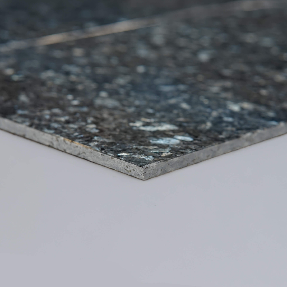 Granitfliese Blue Pearl poliert